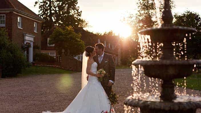 How to choose a wedding venue
